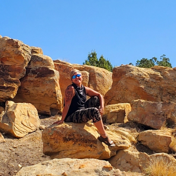 Meet your Posher, Amanda - Picture 11 of 16